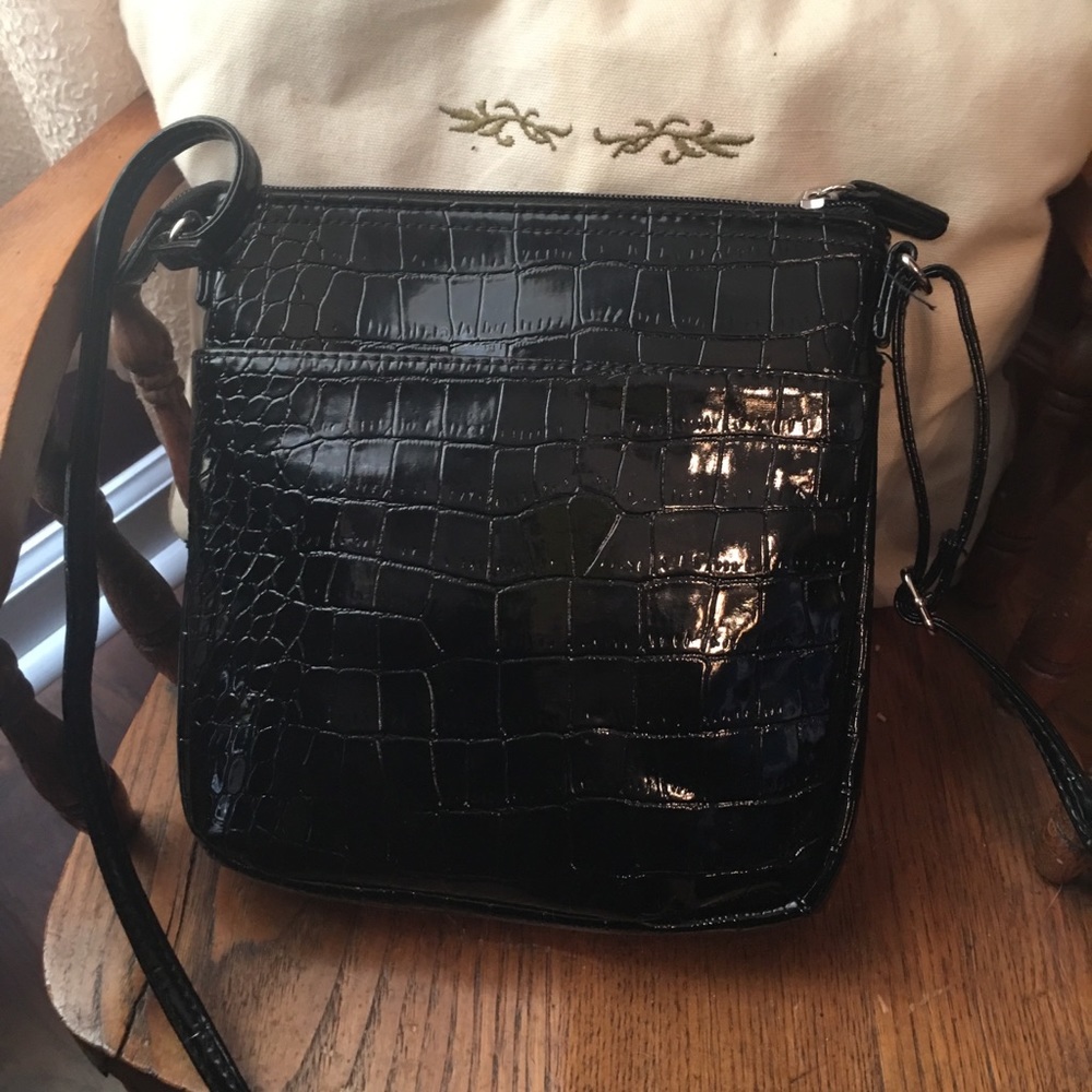 Handbag - Picture 2 of 3